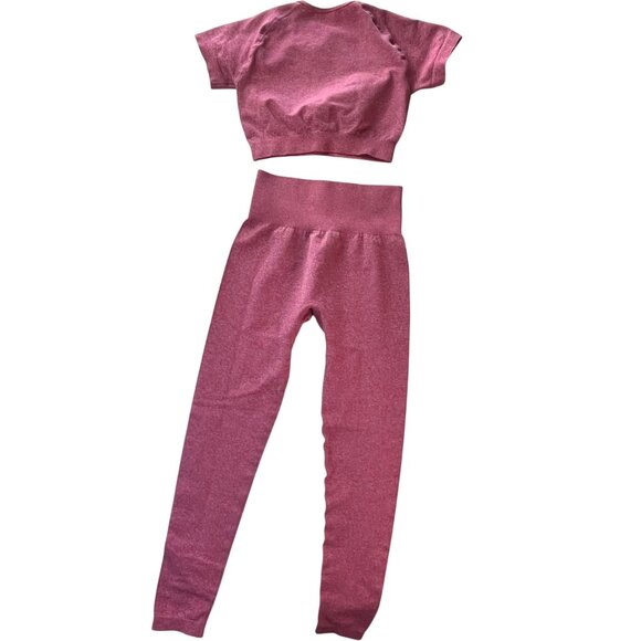 Pink Seamless small Workout Set With Crop Top & High-Waisted Leggings Small 60% - Picture 6 of 10
